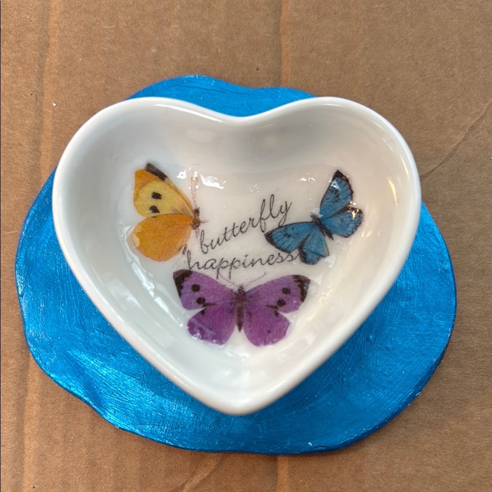 Small Heart-Shaped Butterfly Dish